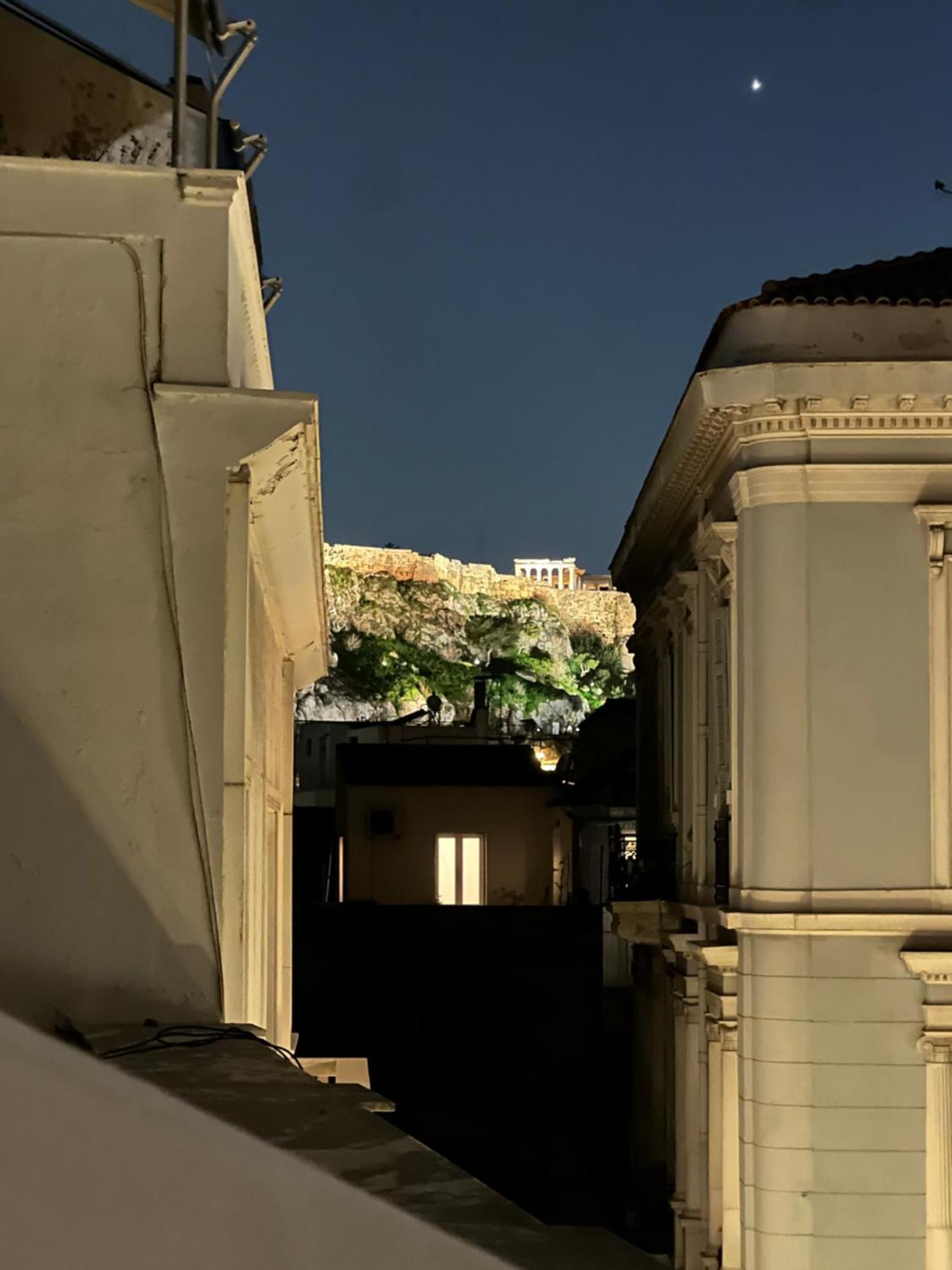 Living Near Acropolis By Sylvia Staikou 2Nd & 3D Floor Apartment Athens Exterior photo