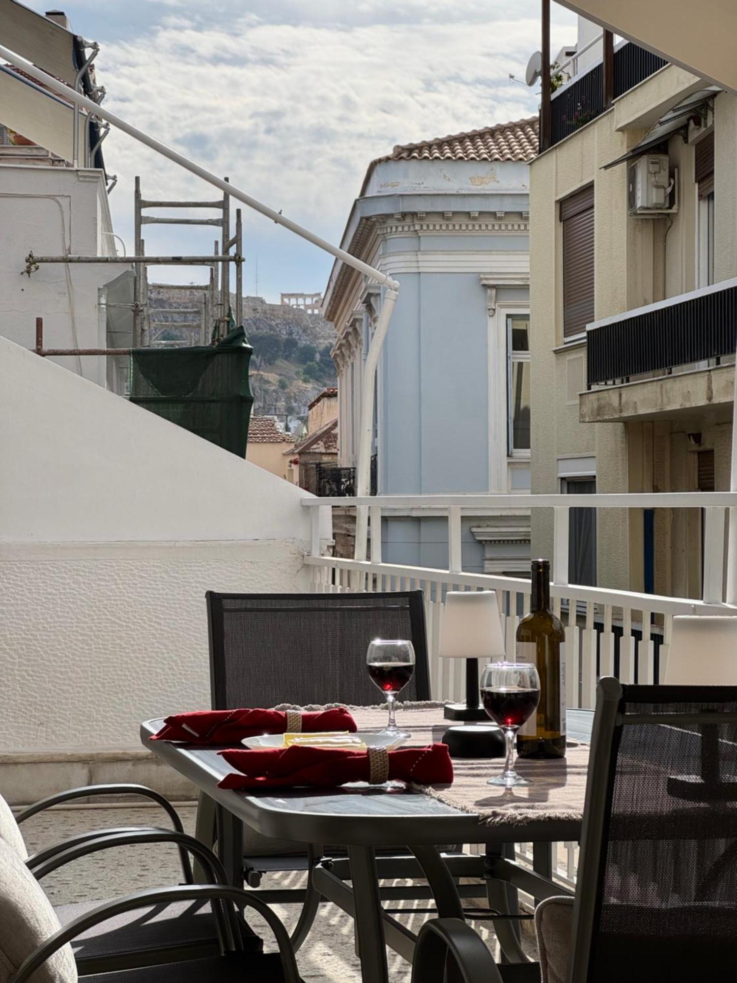 Living Near Acropolis By Sylvia Staikou 2Nd & 3D Floor Apartment Athens Exterior photo